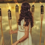 Цифровая интерпретация античной мифологии Gates визуализация